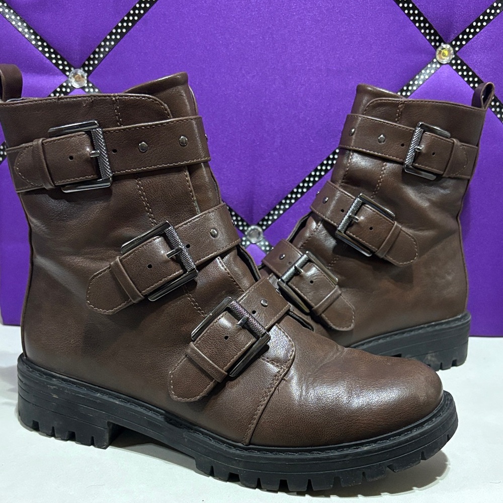 Brown Leather Buckle Boots